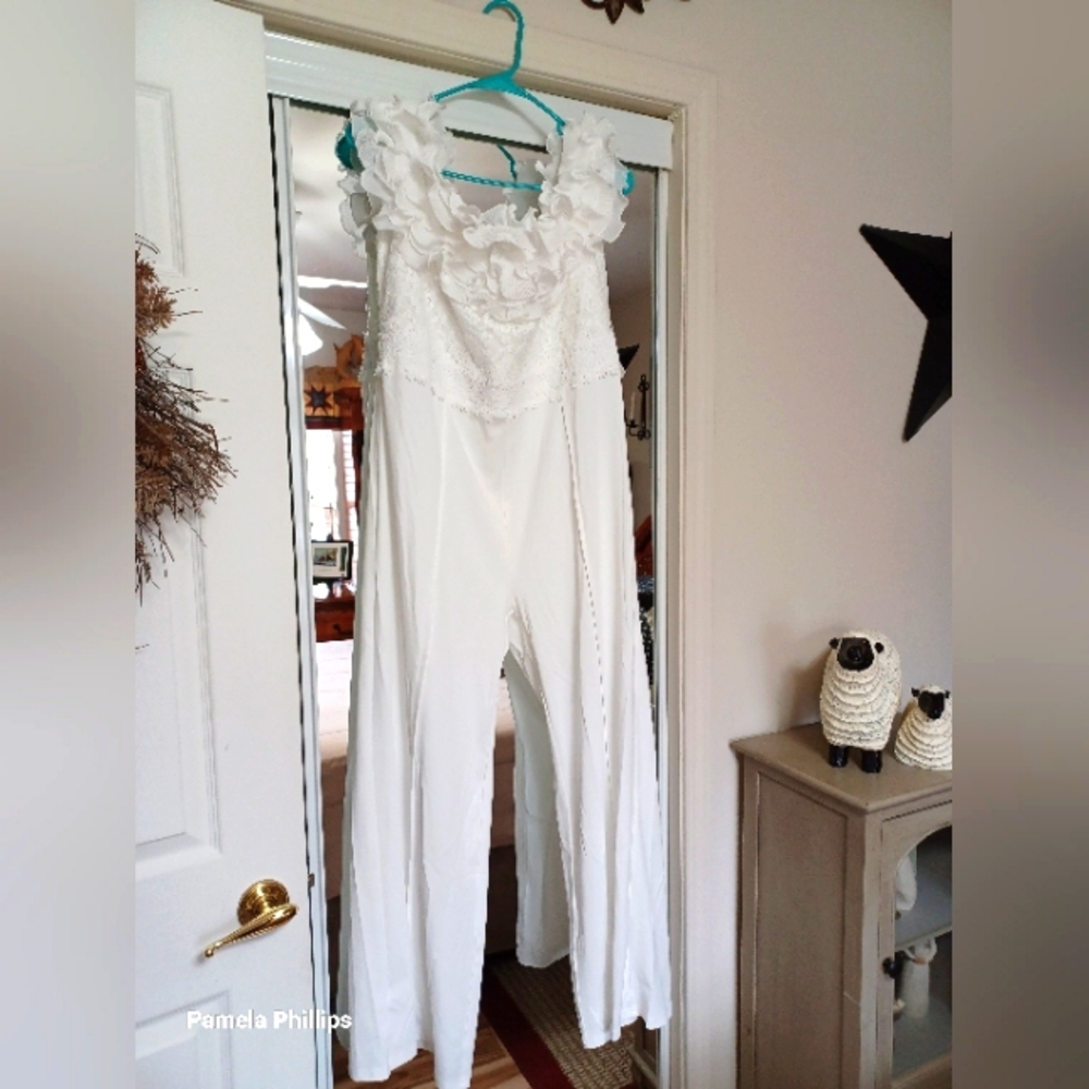 RAGA White Lace Jumpsuit with Off The Shoulder. and Wide-Leg Design